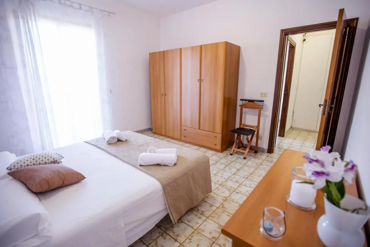 Holiday home Homidoo Happiness Villa Marina di Ragusa Italy